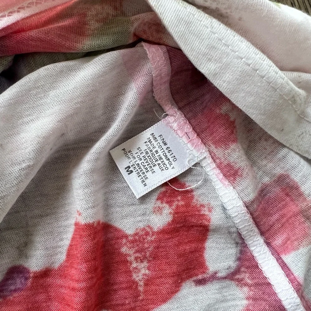 Floral Tie Dye Design Short Sleeve Shirt - Picture 4 of 4